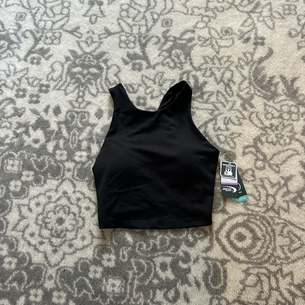 NWT Black Cropped Athletic Tank Top